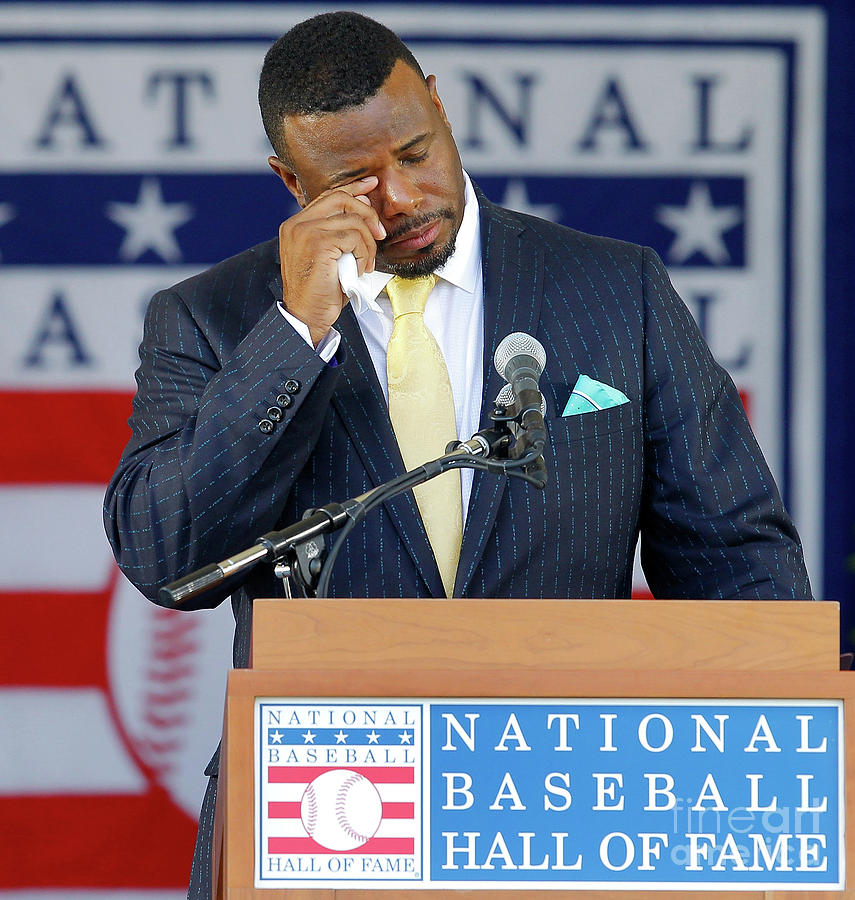 2016 Baseball Hall Of Fame Induction Photograph by Jim Mcisaac 2016 Baseball Hall Of Fame Induction Photograph by Jim Mcisaac