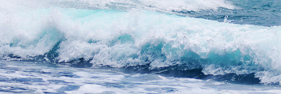 A View of Crazy Waves, Waianapanapa State Park, Maui, Hawaii Photograph ...