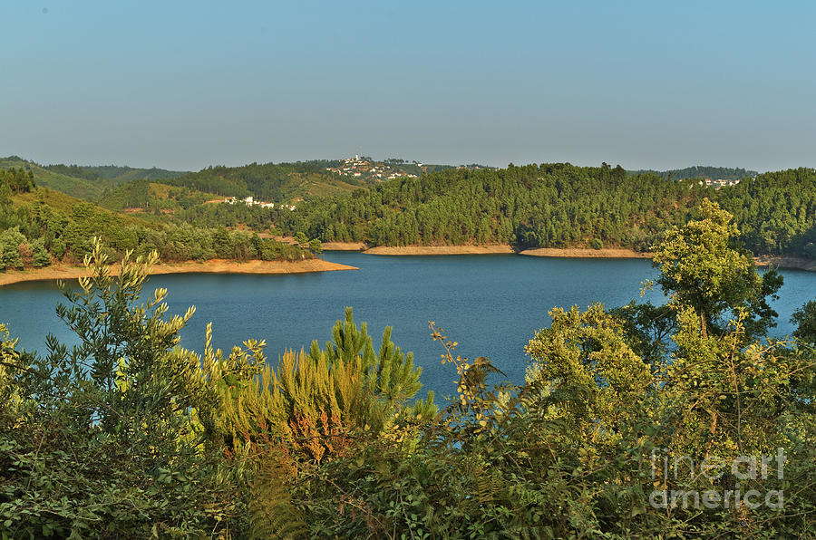 Amendoa Lake View by Angelo DeVal Amendoa Lake View by Angelo DeVal