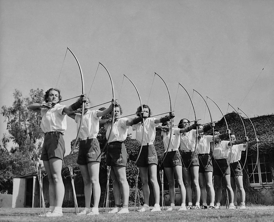 Archery Class #1 Photograph by Fpg