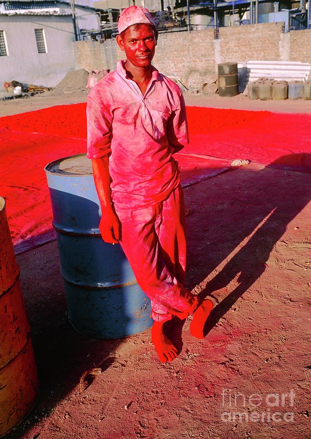 Asian Worker At A Polluting Chemical Dye Factory #1 Photograph by Bob Edwards/science Photo Library