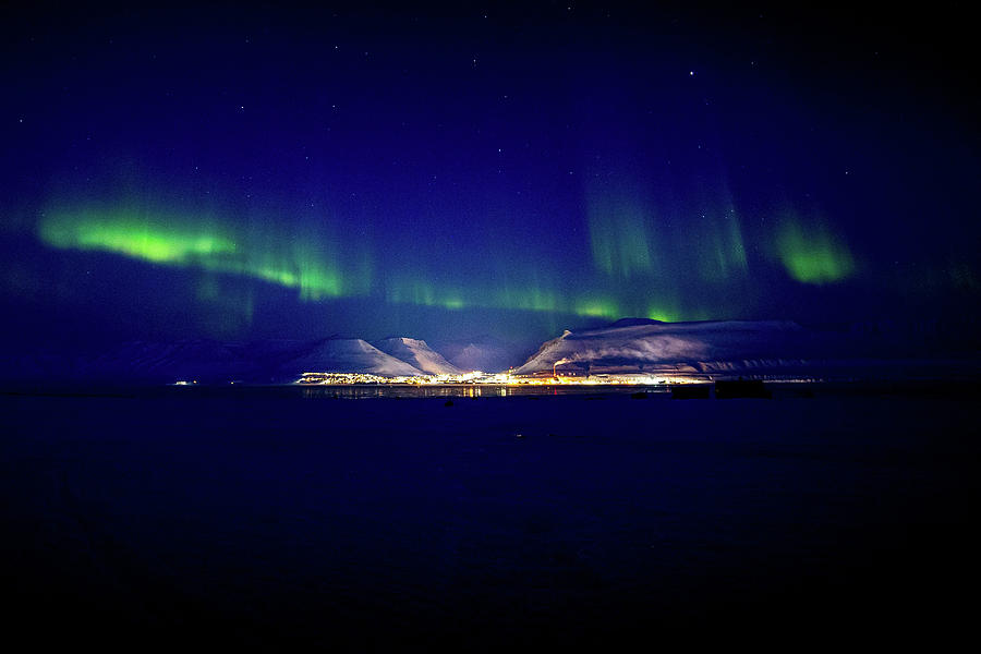 Aurora Borealis Over Longyearbyen, Spitzbergen, Svalbard, Norway ...