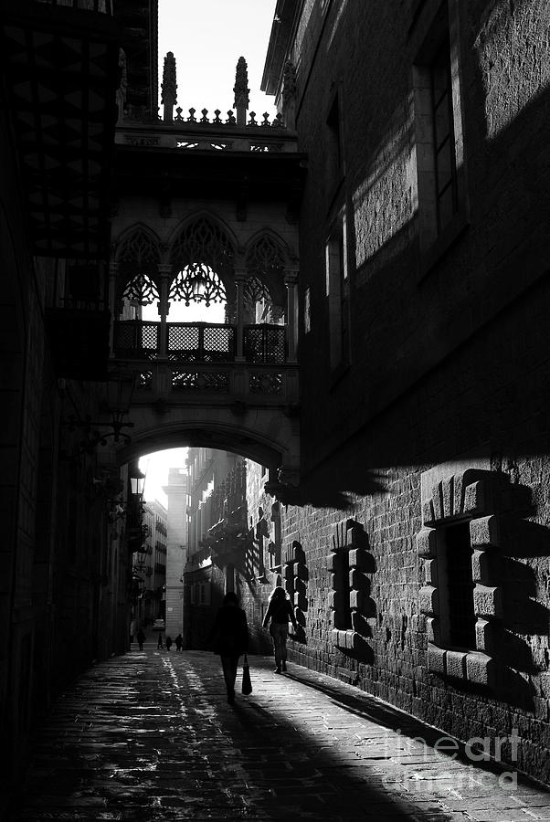Barcelonas Gothic Quarter Photograph by Sergi Escribano