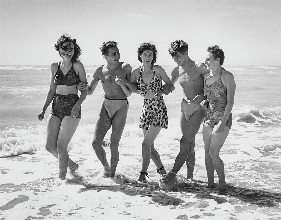 Beach Babes #1 Photograph by Fred Ramage