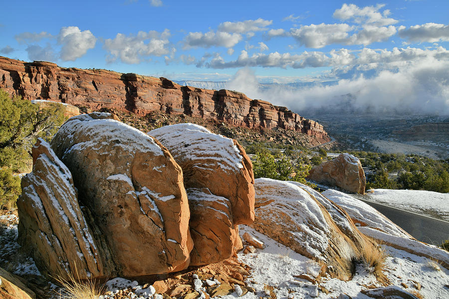 Beautiful Morning at Colorado National Monument #1 Photograph by Ray Mathis