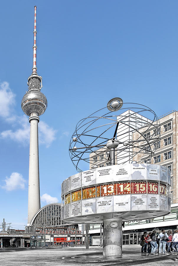 Berlin Alexanderplatz Photograph
