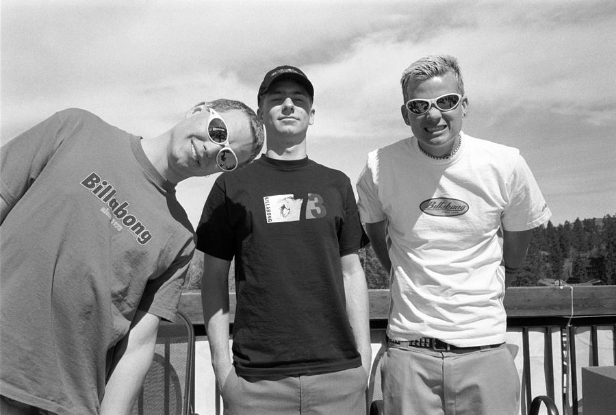 Blink 182 Pose For A Portrait In 1997 #1 Photograph by Jim Steinfeldt