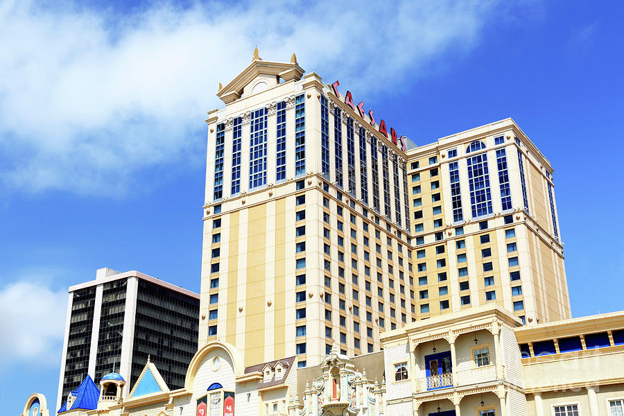 atlantic city casinos resorts caesars distance