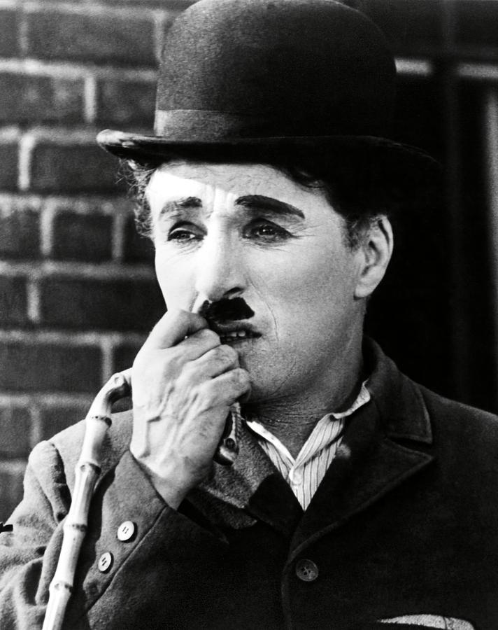 CHARLIE CHAPLIN in CITY LIGHTS -1931-. #1 Photograph by Album