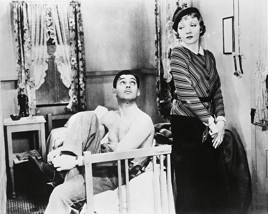 CLARK GABLE and CLAUDETTE COLBERT in IT HAPPENED ONE NIGHT -1934-. #1 Photograph by Album