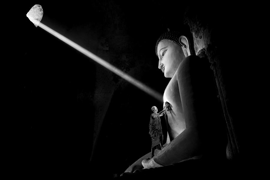 Buddha Photograph - Cleaning The Buddha by Gunarto Song