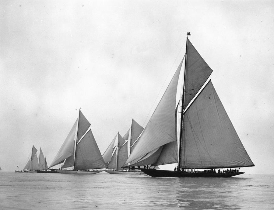 Cowes Race #1 Photograph by Kirby