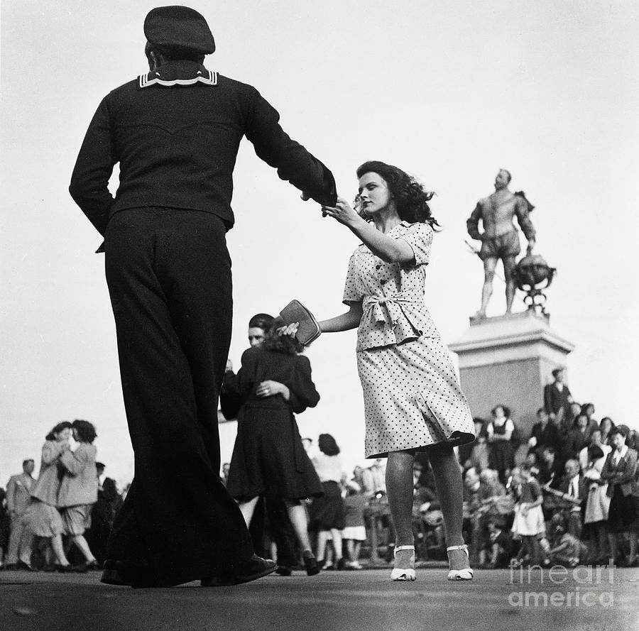 Dancing On The Hoe, Plymouth, 1944 Photograph by 