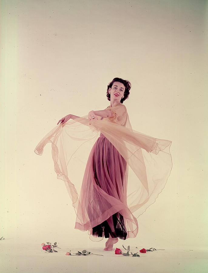Dorian Leigh In Nightgown Photograph by Gjon Mili Dorian Leigh In Nightgown Photograph by Gjon Mili