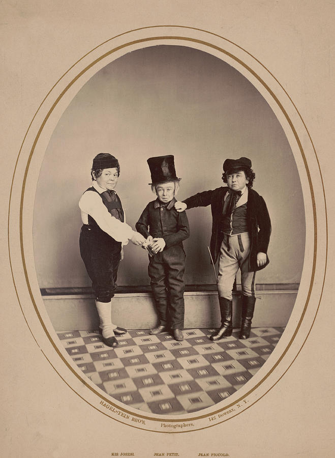 Dwarf Actors, 1867 #1 Photograph by Science Source