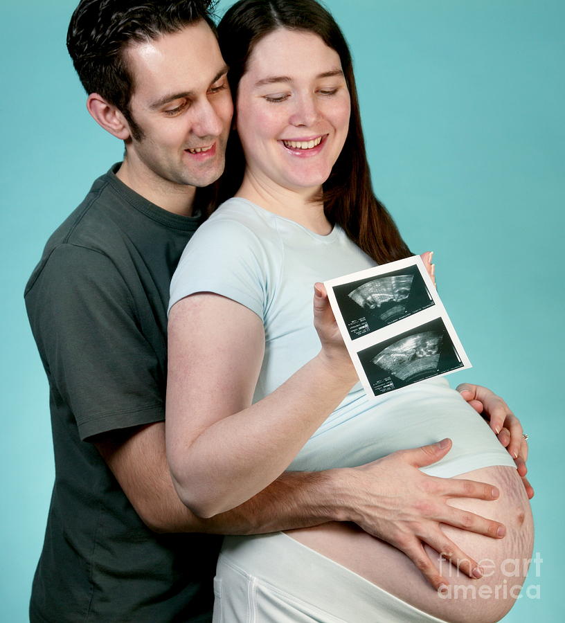 Expectant Parents #1 Photograph by Samuel Ashfield/science Photo Library