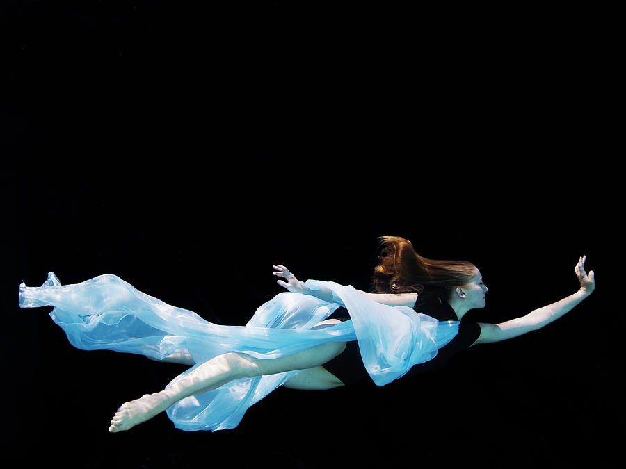 Female Dancer Underwater Against Black Photograph by Thomas Barwick