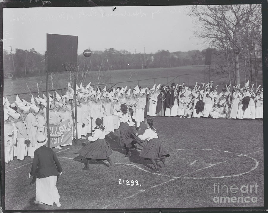 Field Day And Halloween Party #1 Photograph by Bettmann