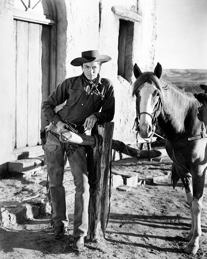 Film Stills Of “the Outlaw” With 1943, Billy The Kid, Jack Buetel ...