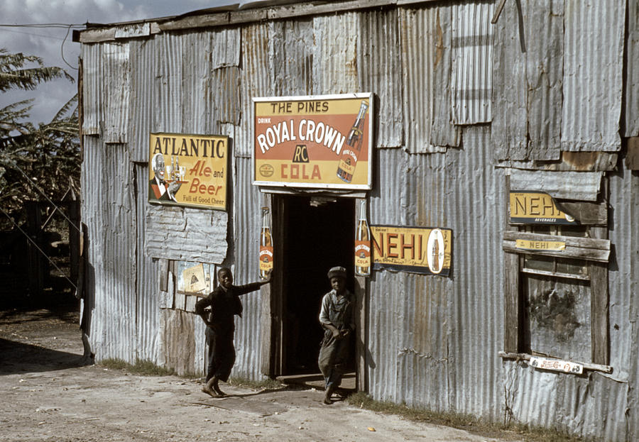 Florida Juke Joint, 1941 #1 Photograph by Science Source
