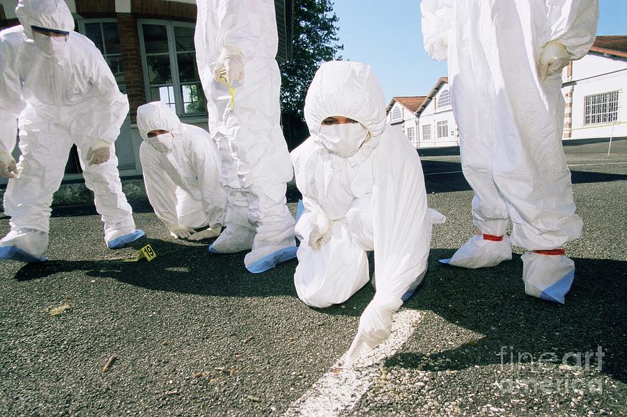 Forensics Officers At A Crime Scene Photograph By Philippe Psaila