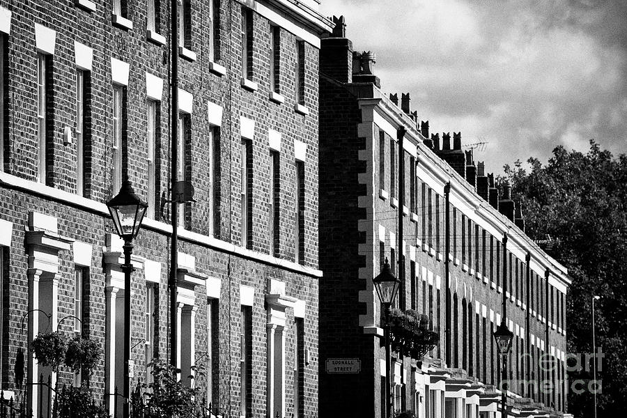 Georgian townhouses and architecture faulkner street georgian quarter ...