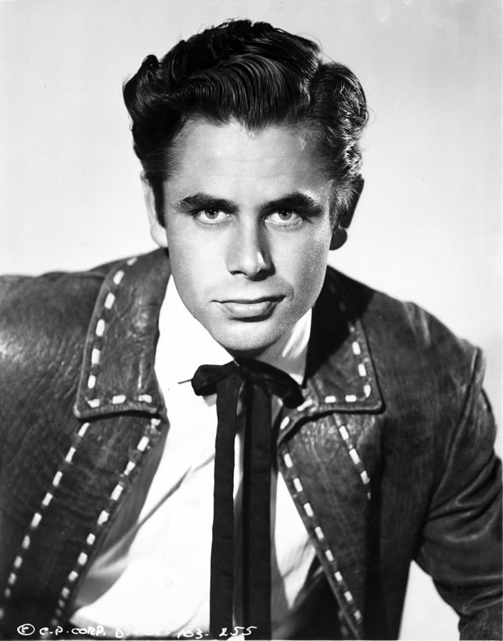 Glenn Ford Photograph by Movie Star News - Fine Art America