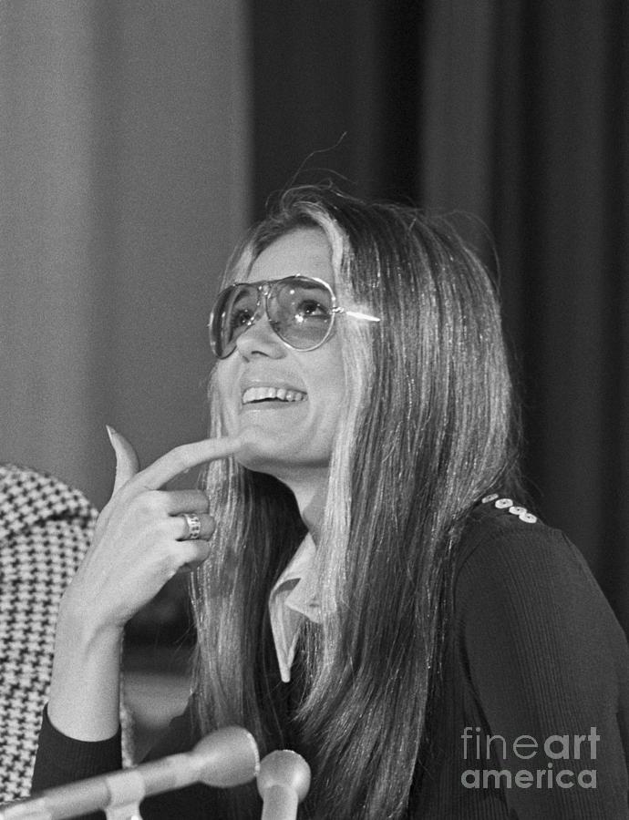 Gloria Steinem At A Press Conference #1 Photograph by Bettmann