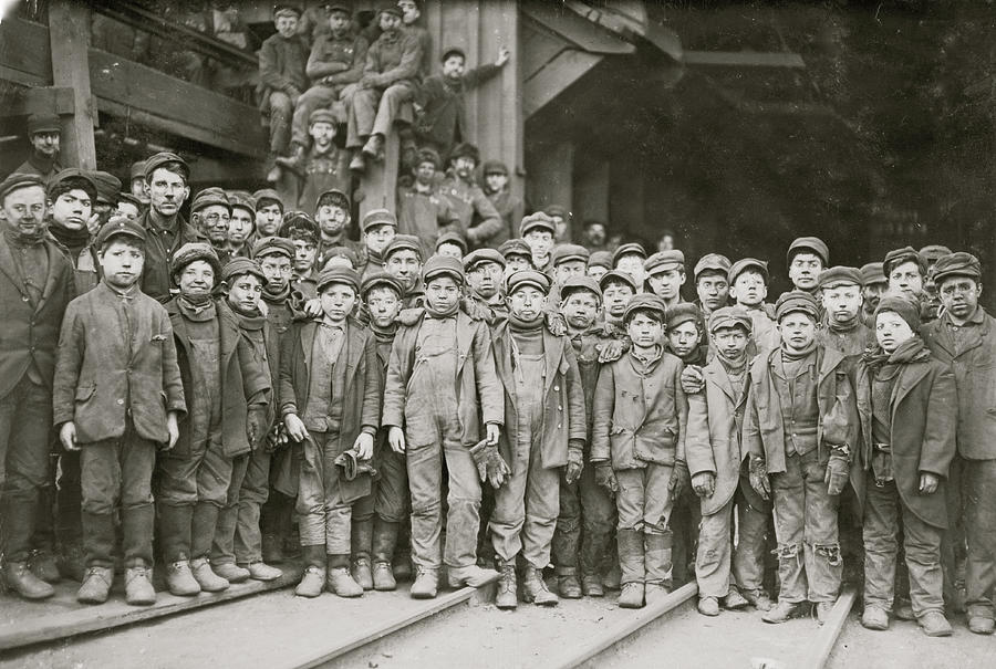 Child Painting - Group of boys working in #9 Breaker Pennsylvania Coal Co., Hughestown Borough, Pittston, Pa. #1 by Unknown