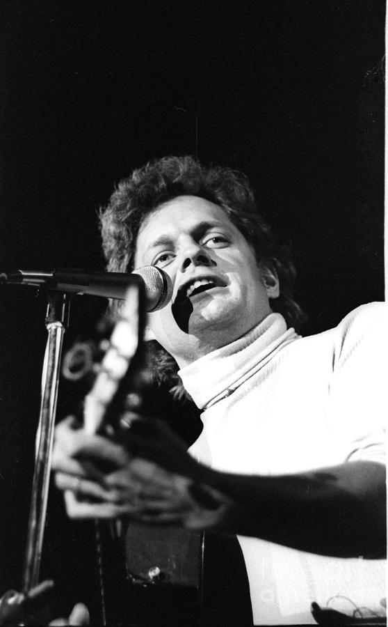 Harry Chapin #1 Photograph by Marc Bittan