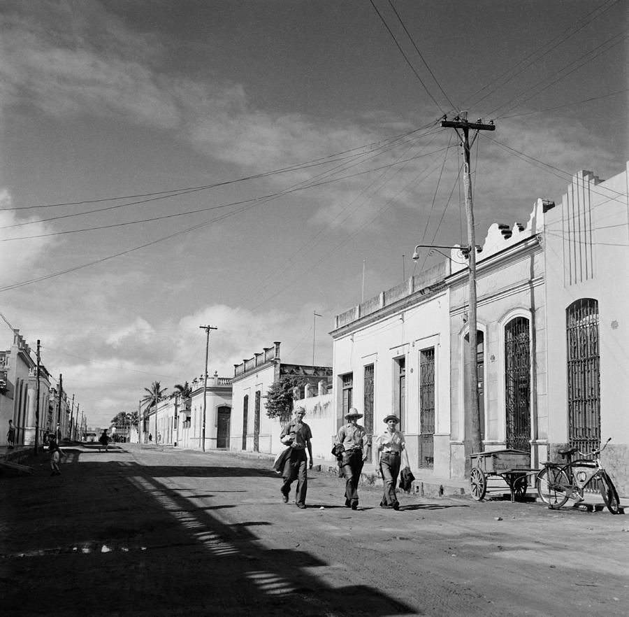 Havana, Cuba #1 Photograph by Michael Ochs Archives