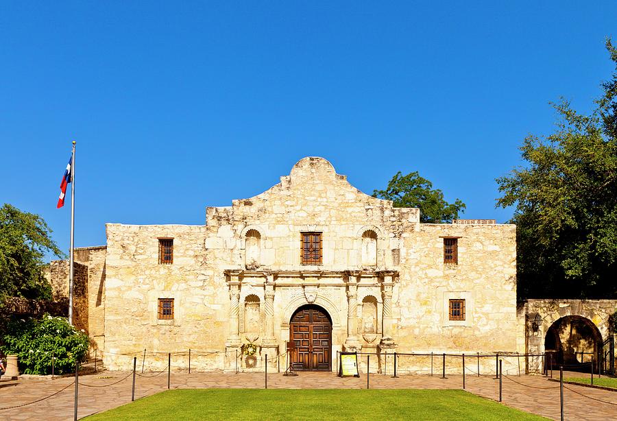 Historic Alamo, San Antonio, Tx #1 Digital Art by Kav Dadfar