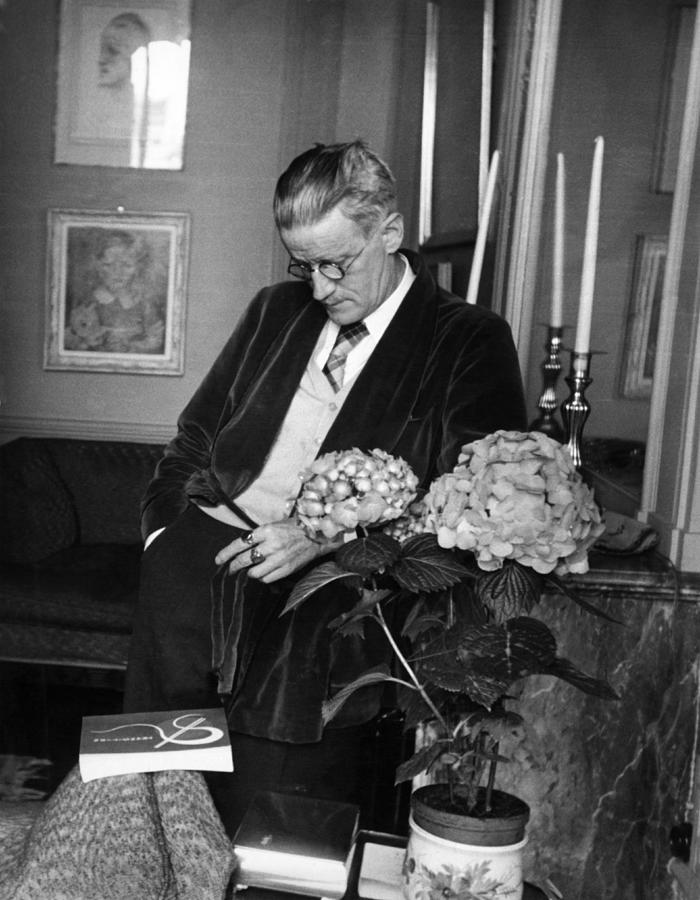 James Joyce #1 Photograph by Gisele Freund