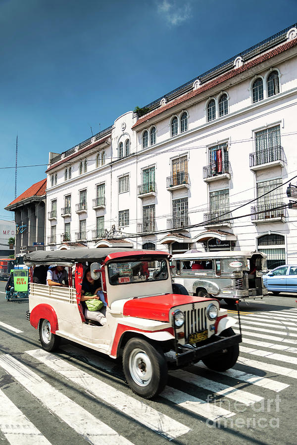 Jeepney Bus Local Transport Traffic In Downtown Manila City Stre ...