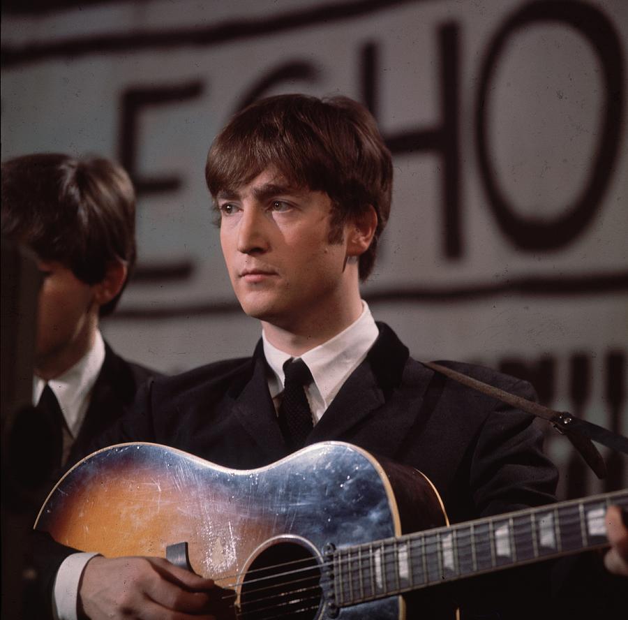 Rock Music Photograph - John Lennon by Hulton Archive