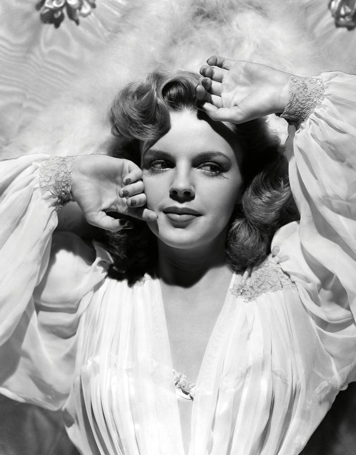 JUDY GARLAND in PRESENTING LILY MARS -1943-. #1 Photograph by Album