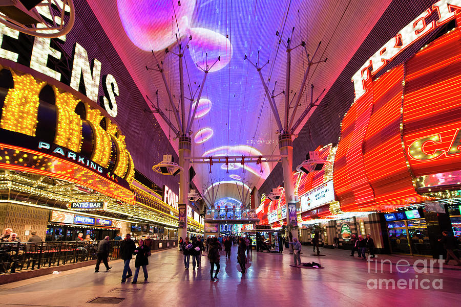 13 Best Things to Do in Las Vegas - What is Las Vegas Most Famous
