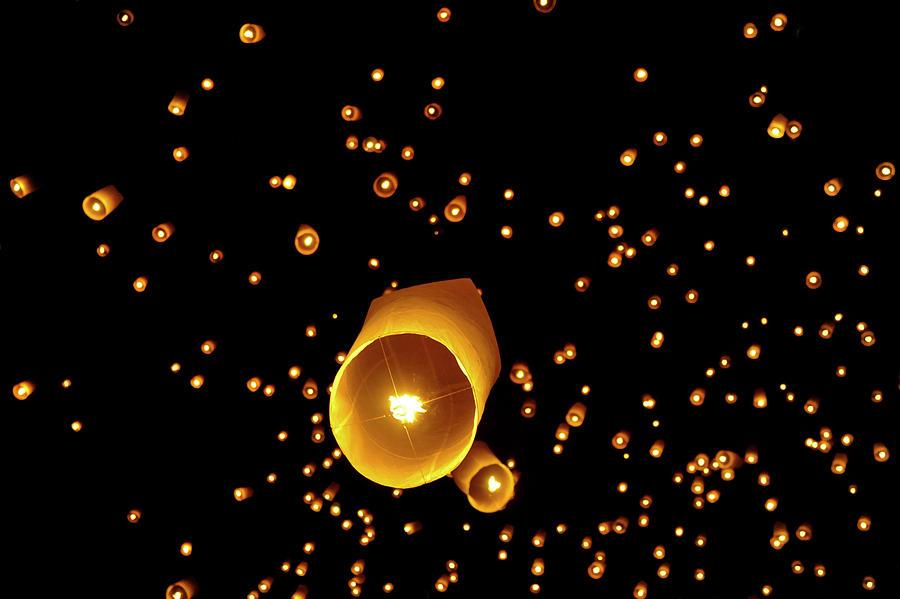 Loi Krathong #1 Photograph by Oneclearvision