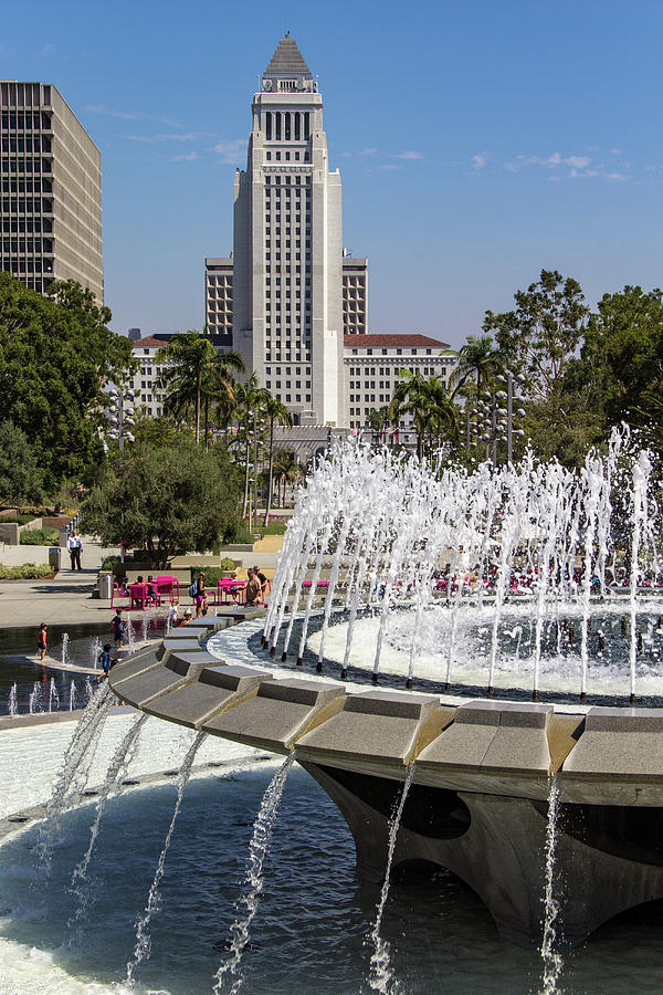 Los Angeles City Hall and Arthur J. Will Memorial Fountain #1 Photograph by Roslyn Wilkins