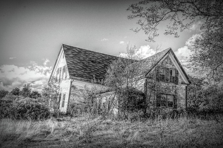 Lot 49 Abandoned House Dramatic #2 Photograph by Douglas Wielfaert