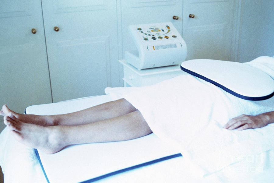Magnetic Resonance Therapy #1 Photograph by Annabella Bluesky/margie Finchell/science Photo Library