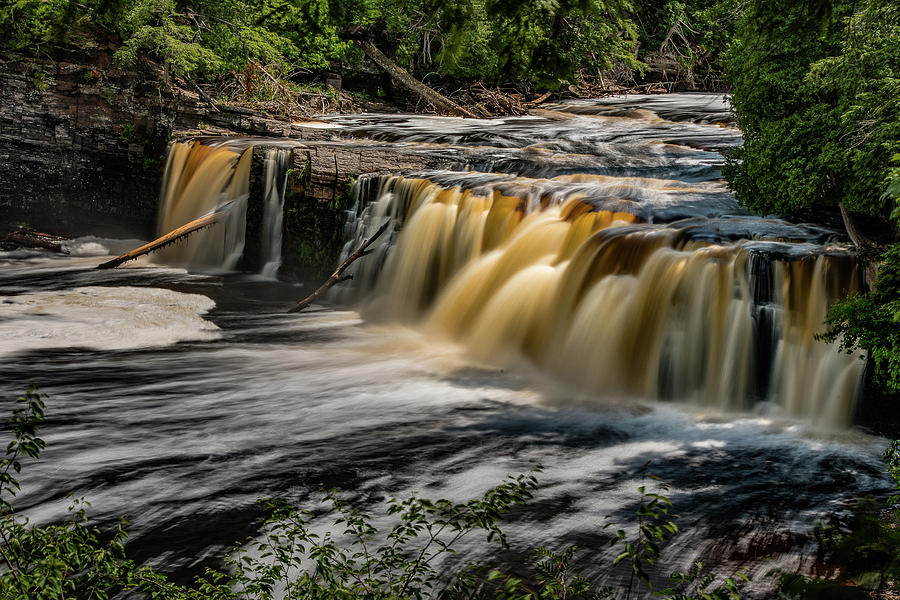 Manabezho Falls #1 Photograph by William Christiansen