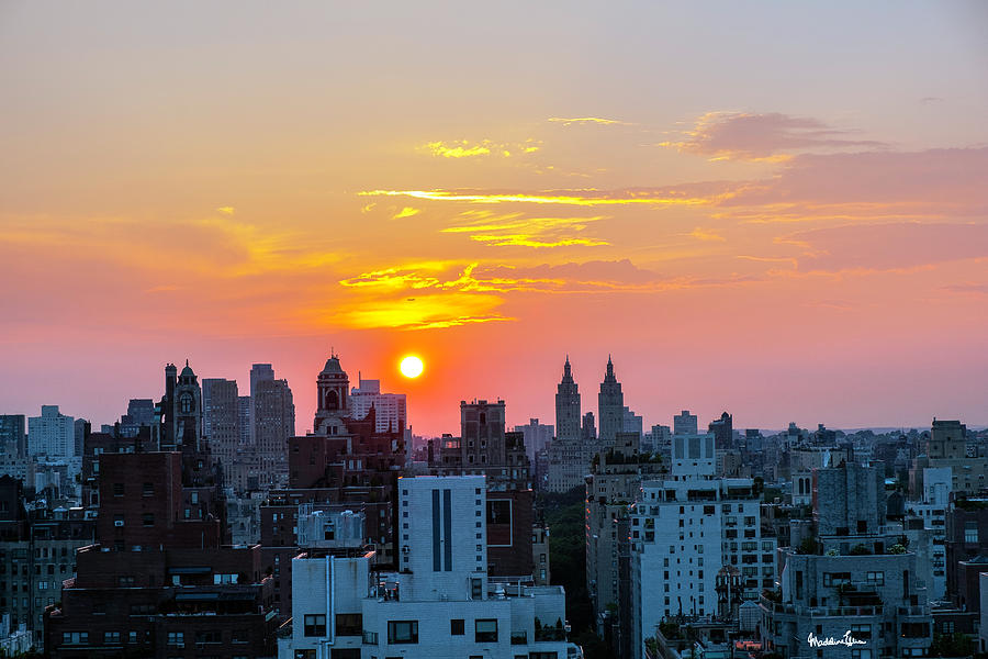 Manhattan Sundown 3 #2 Photograph by Madeline Ellis