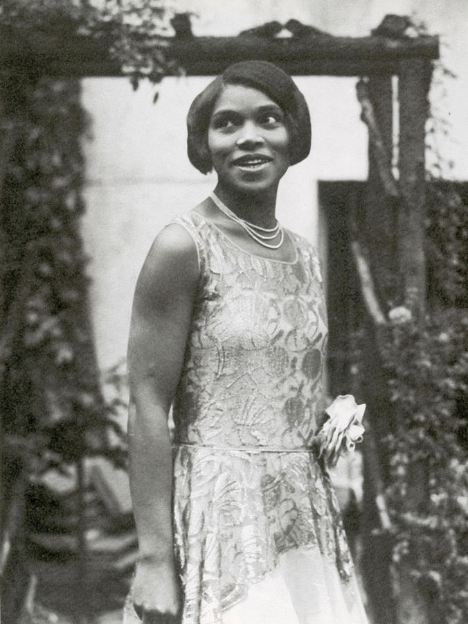 Marian Anderson, American Singer #1 Photograph by Science Source