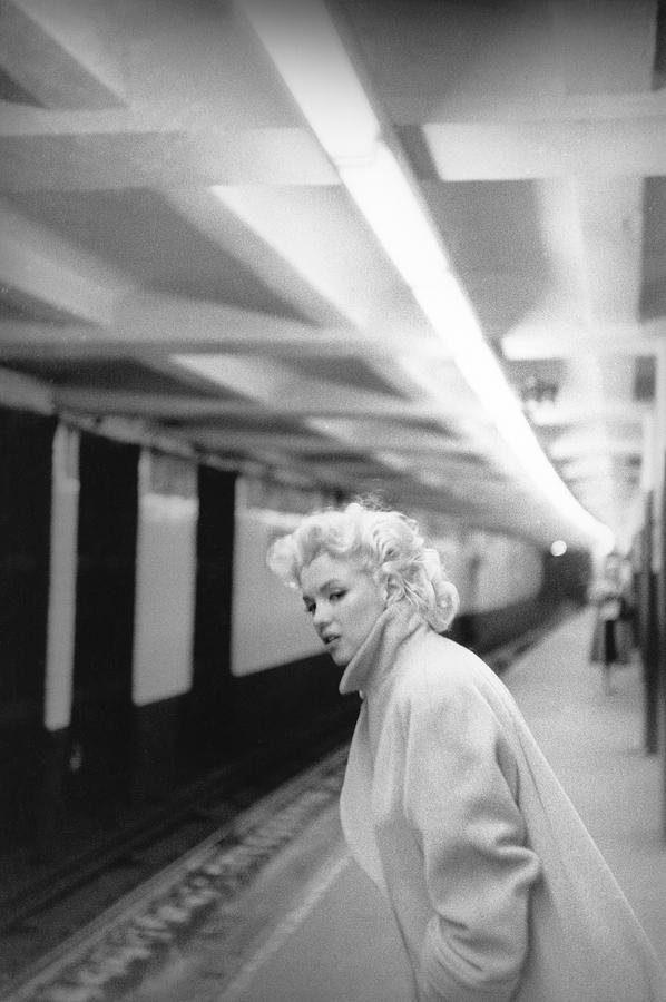 Marilyn In Grand Central Station Photograph by Michael Ochs Archives