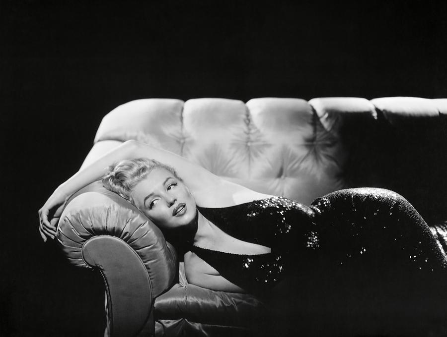 MARILYN MONROE in THE PRINCE AND THE SHOWGIRL -1957-. Photograph