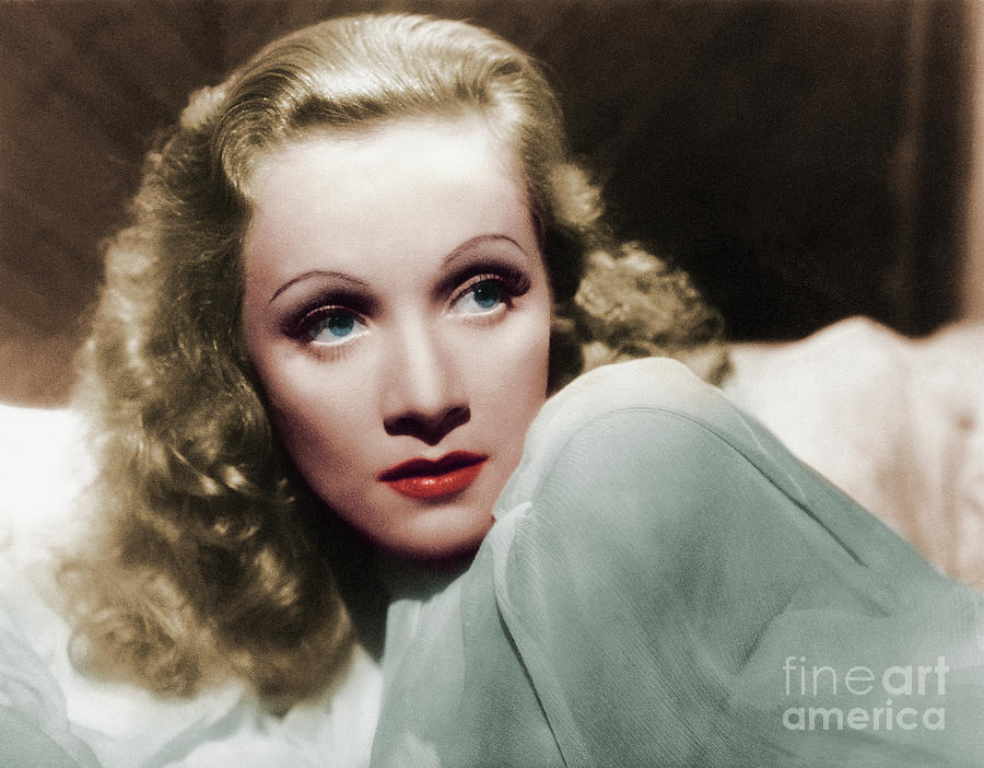 Marlene Dietrich #1 Photograph by Bettmann