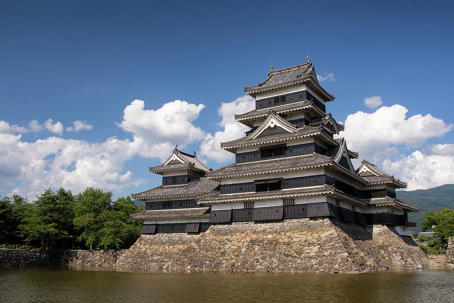Matsumoto Castle #1 Photograph by Jeremy Voisey