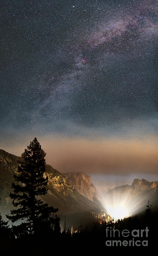 Milky Way Over Yosemite National Park #1 Photograph by Science Photo Library Milky Way Over Yosemite National Park #1 Photograph by Science Photo Library