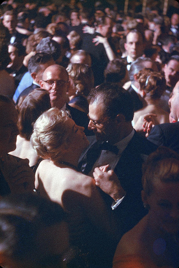 Marilyn Monroe Photograph - Monroe & Miller At April In Paris Ball #1 by Peter Stackpole